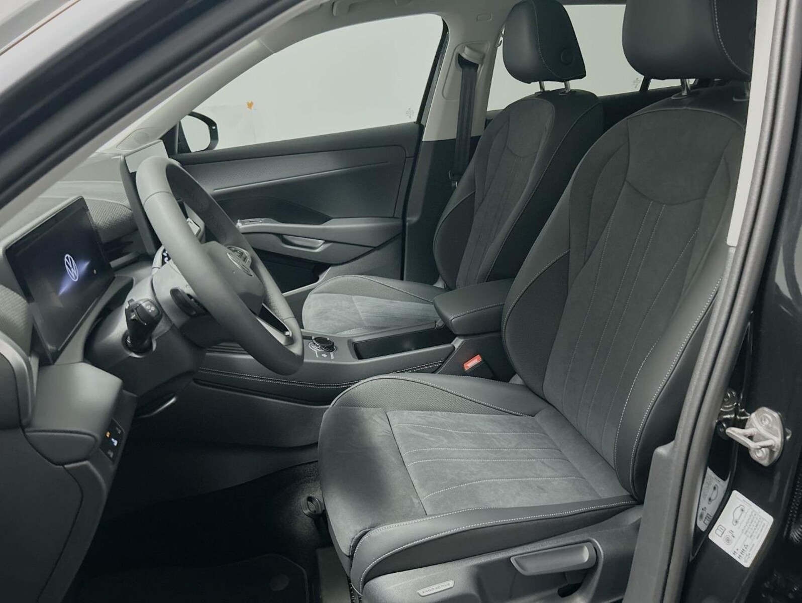 Volkswagen T-Roc – Bild 11