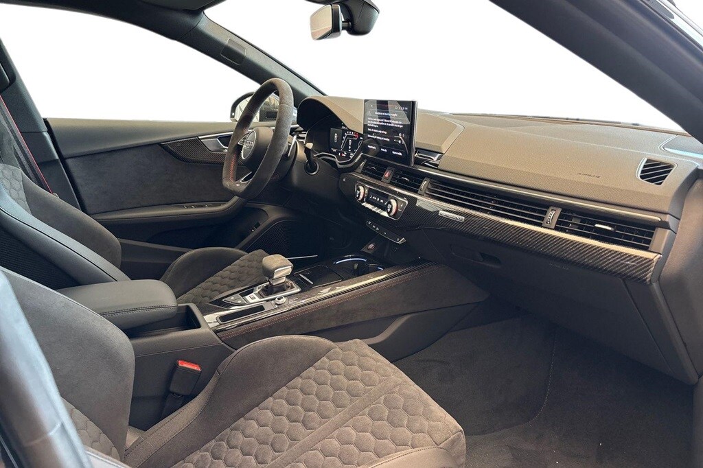 Bild som visar&nbsp;Audi RS 5 Sportback&nbsp;RS 5 Sportback 470 hk tiptronic - för mer information kontakta din Audi Partner