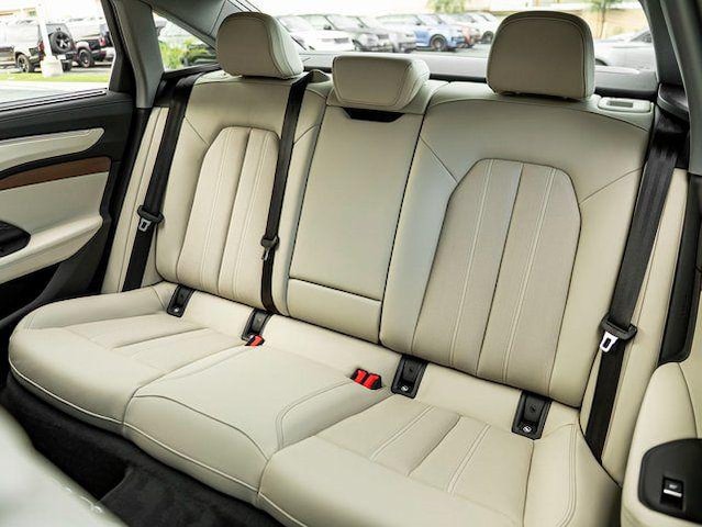 2026 Audi A6 Premium Plus - Photo 20