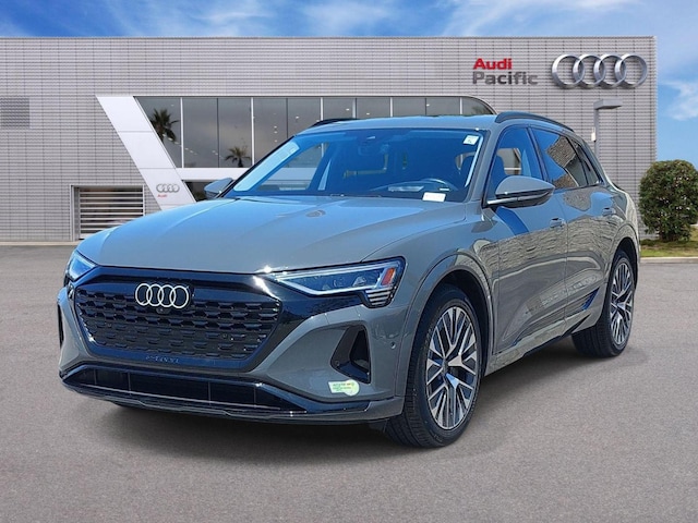 2024 Audi Q8 e-tron