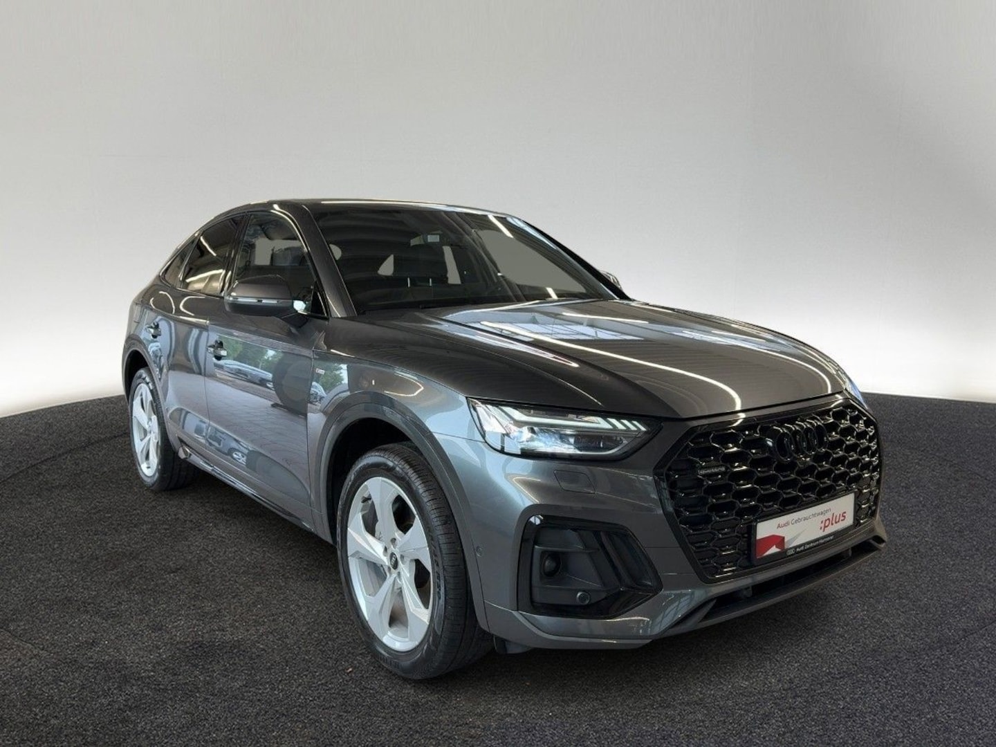 Bild über Audi Q5 Sportback 40 TDI quattro S tronic - für weitere Informationen kontaktieren Sie den Audi Partner