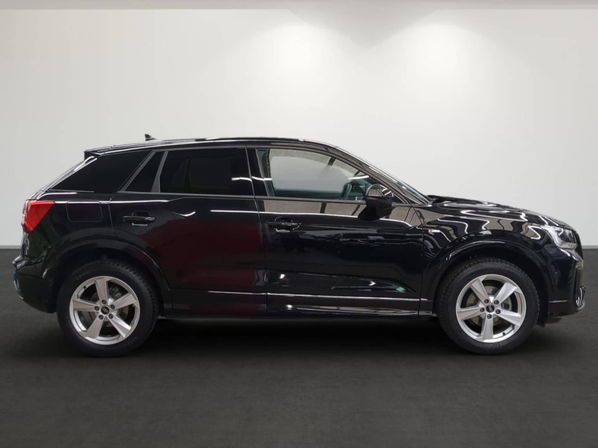 Audi Q2 S line