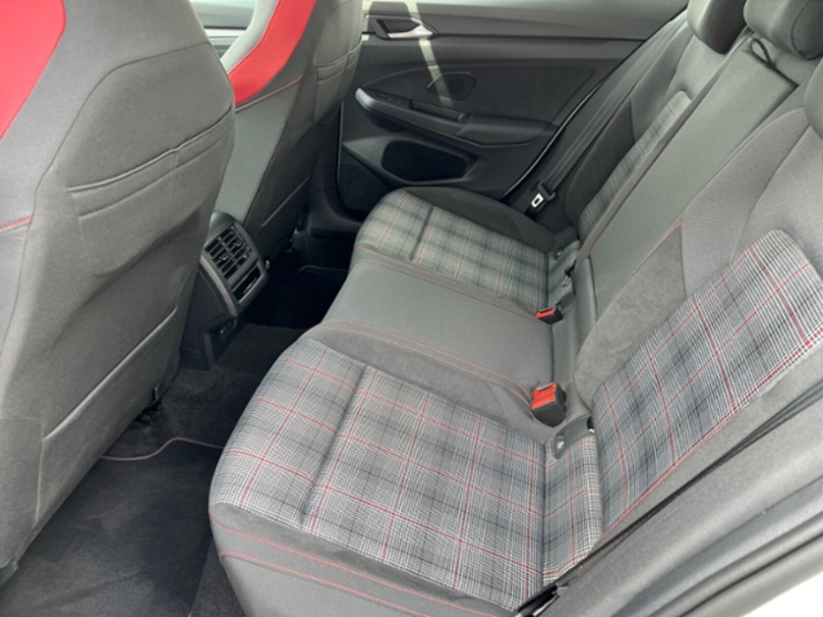 Volkswagen Golf – Bild 14
