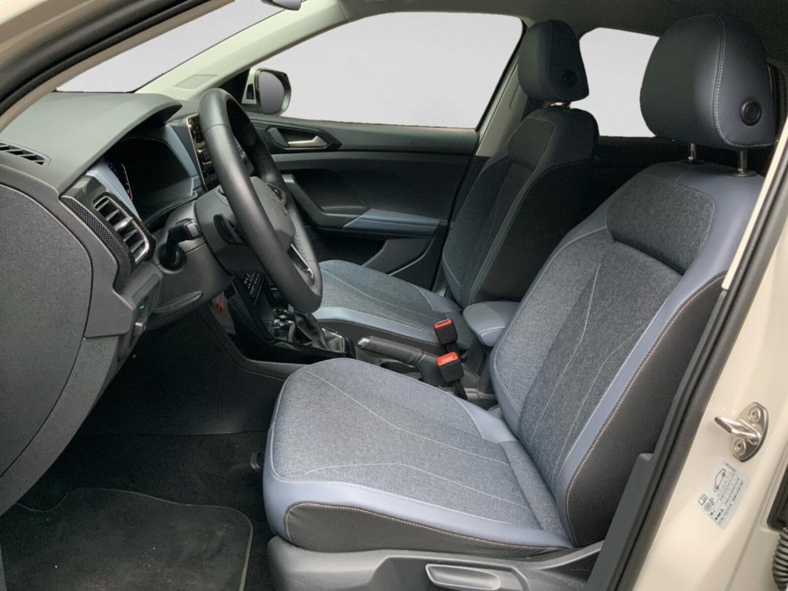 Volkswagen T-Cross – Bild 14