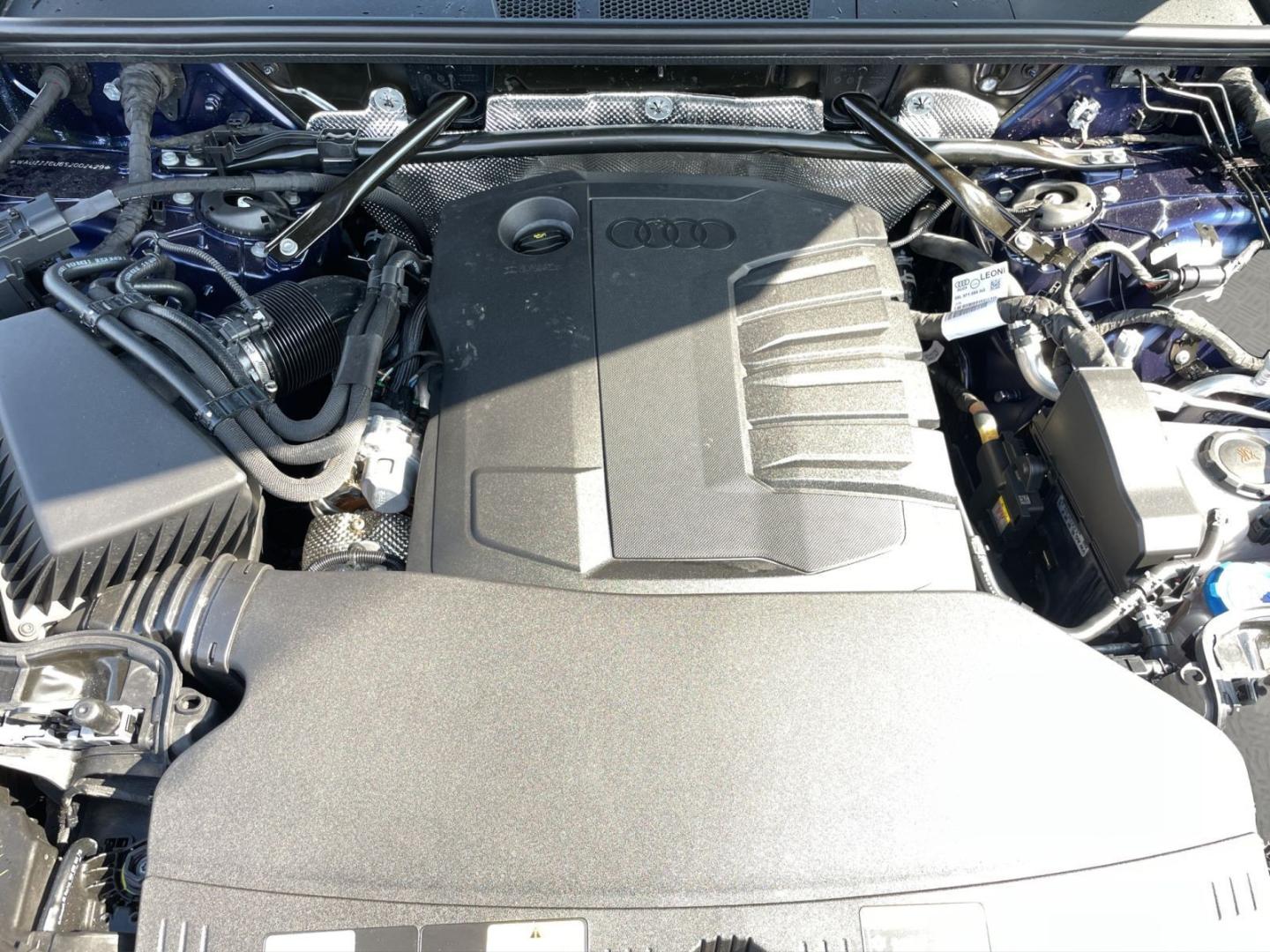 Image about Audi Q5 SUV TDI quattro 150 kW S tronic