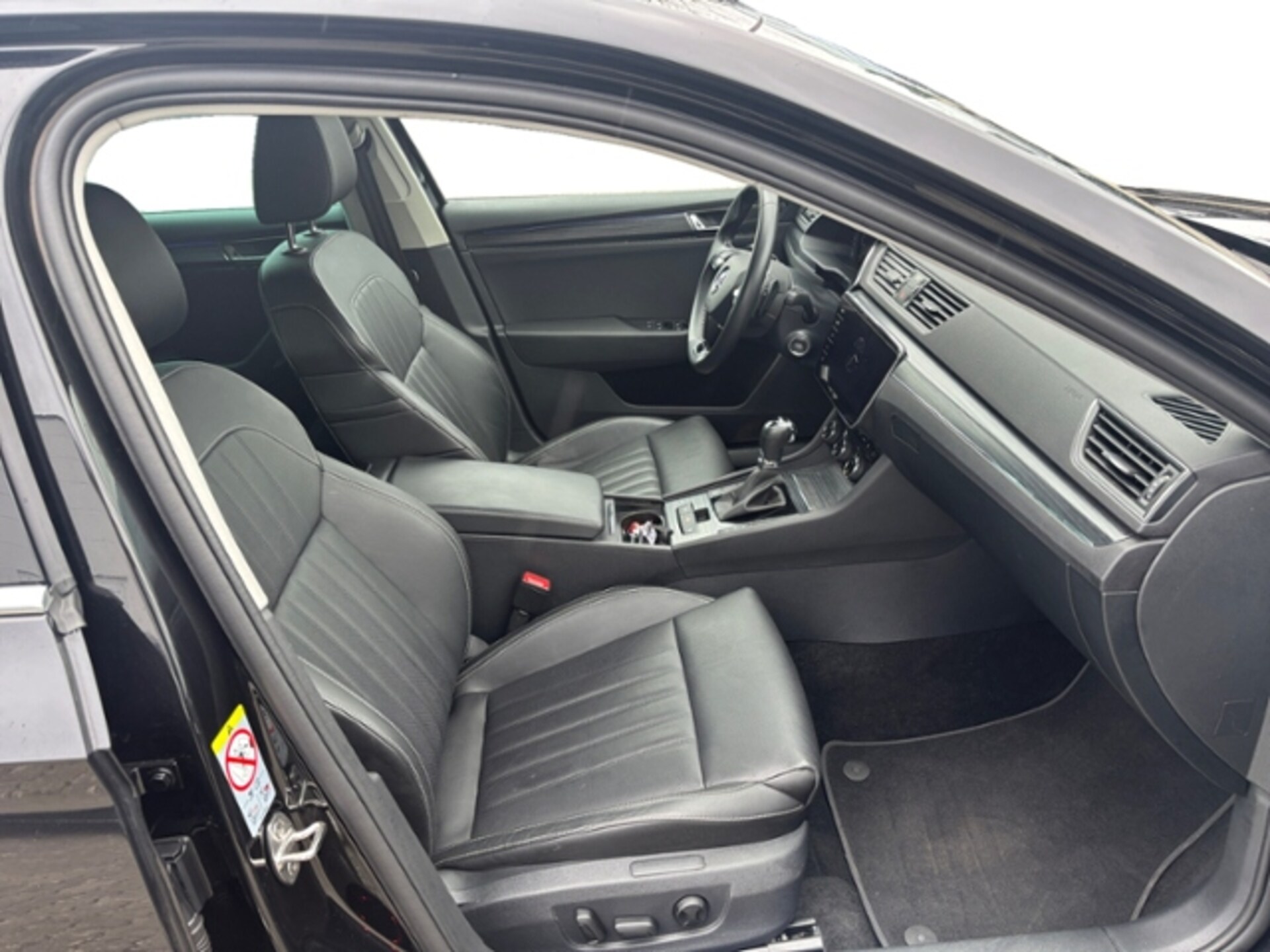 Skoda Superb Combi PREMIUM EDITION