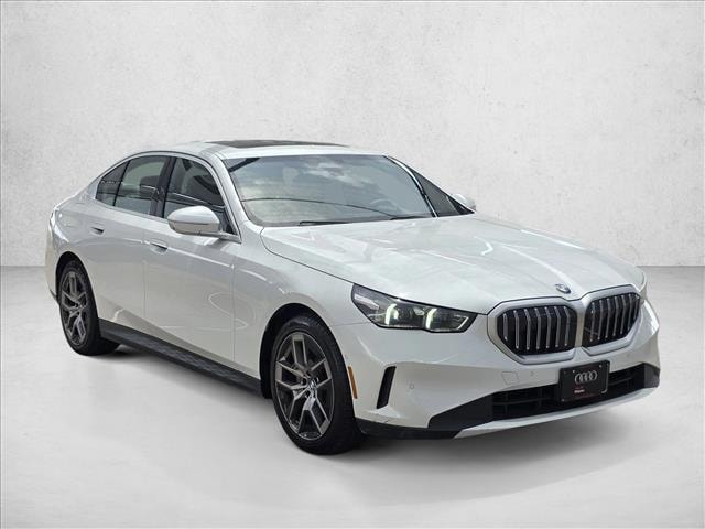 2026 BMW 530i