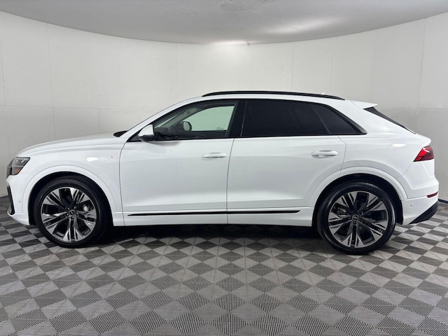 2026 Audi Q8