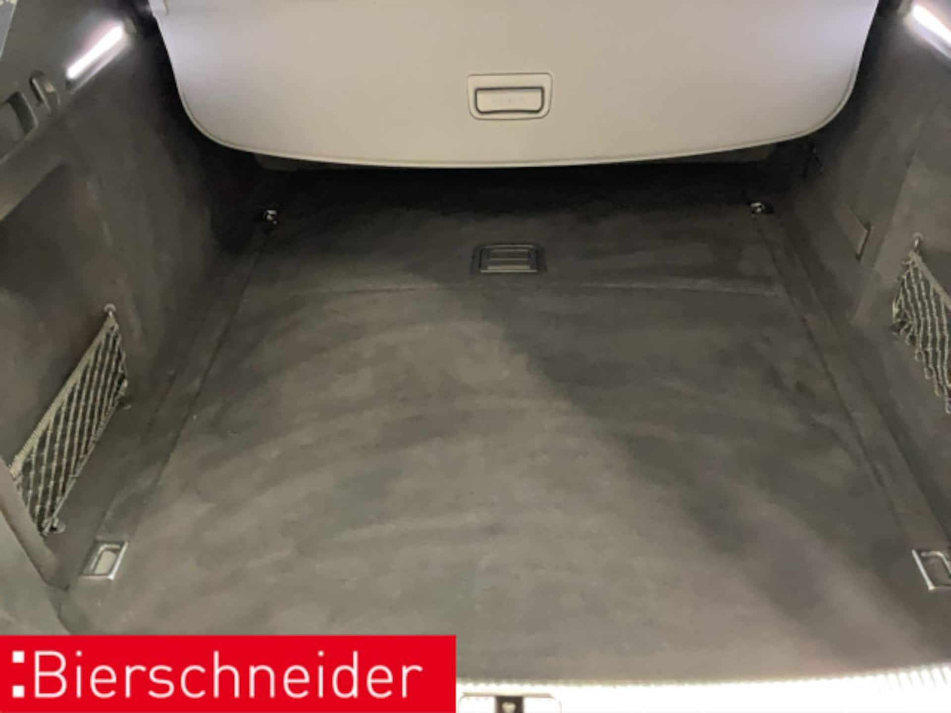 Audi A4 Avant S line