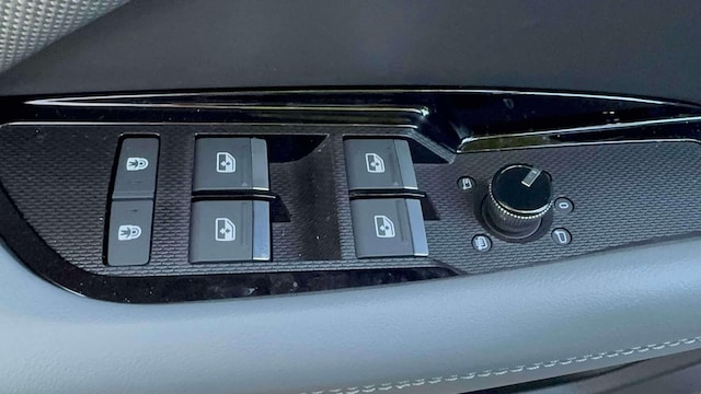 2026 Audi Q3 Base - Photo 9