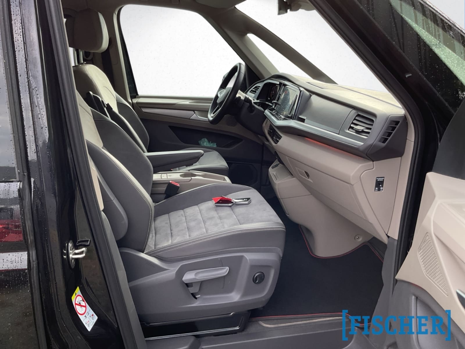 Volkswagen Multivan Langversion – Bild 15