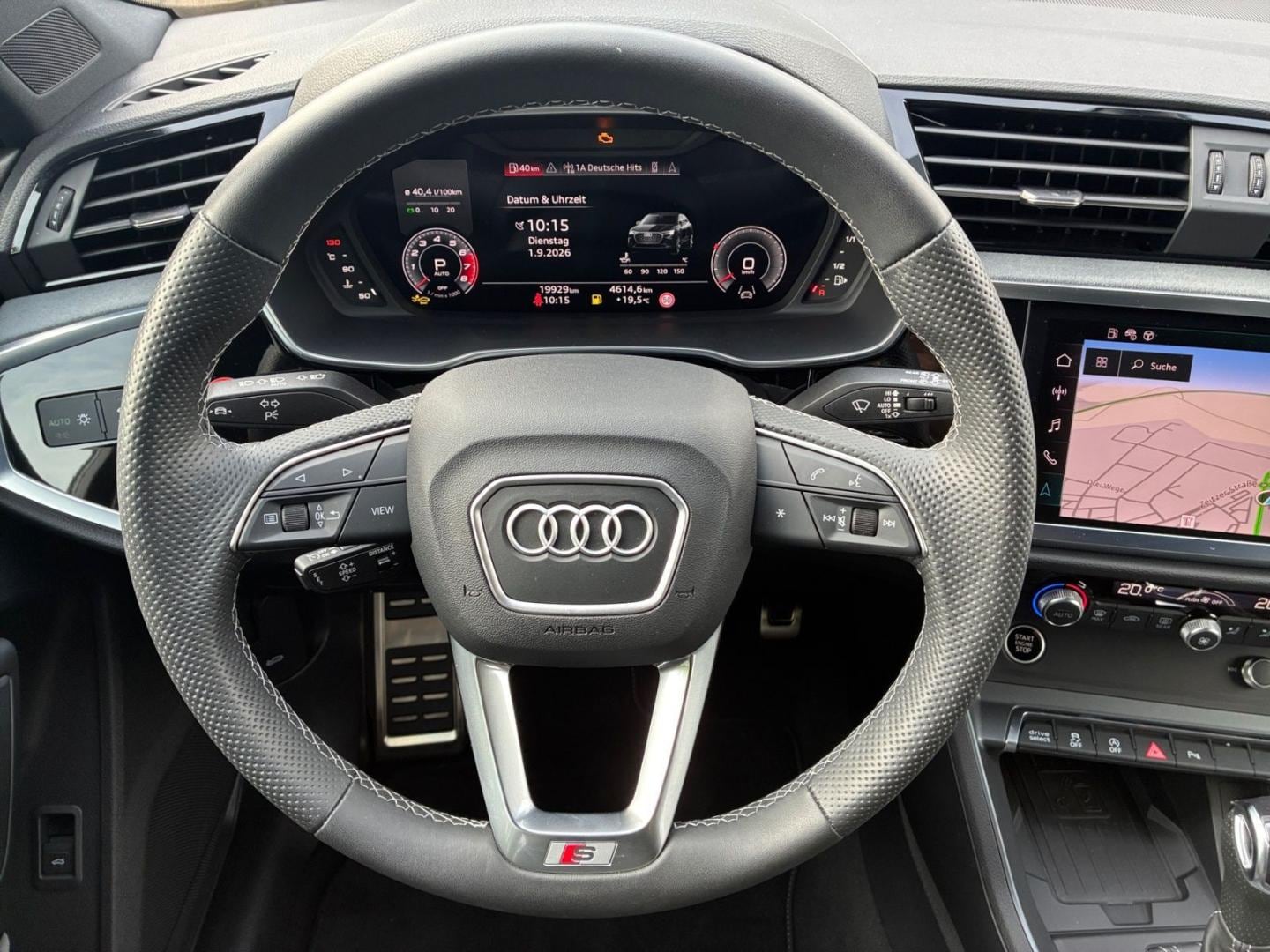 Bild über Audi Q3 Sportback S line 40 TFSI quattro S tronic - für weitere Informationen kontaktieren Sie den Audi Partner
