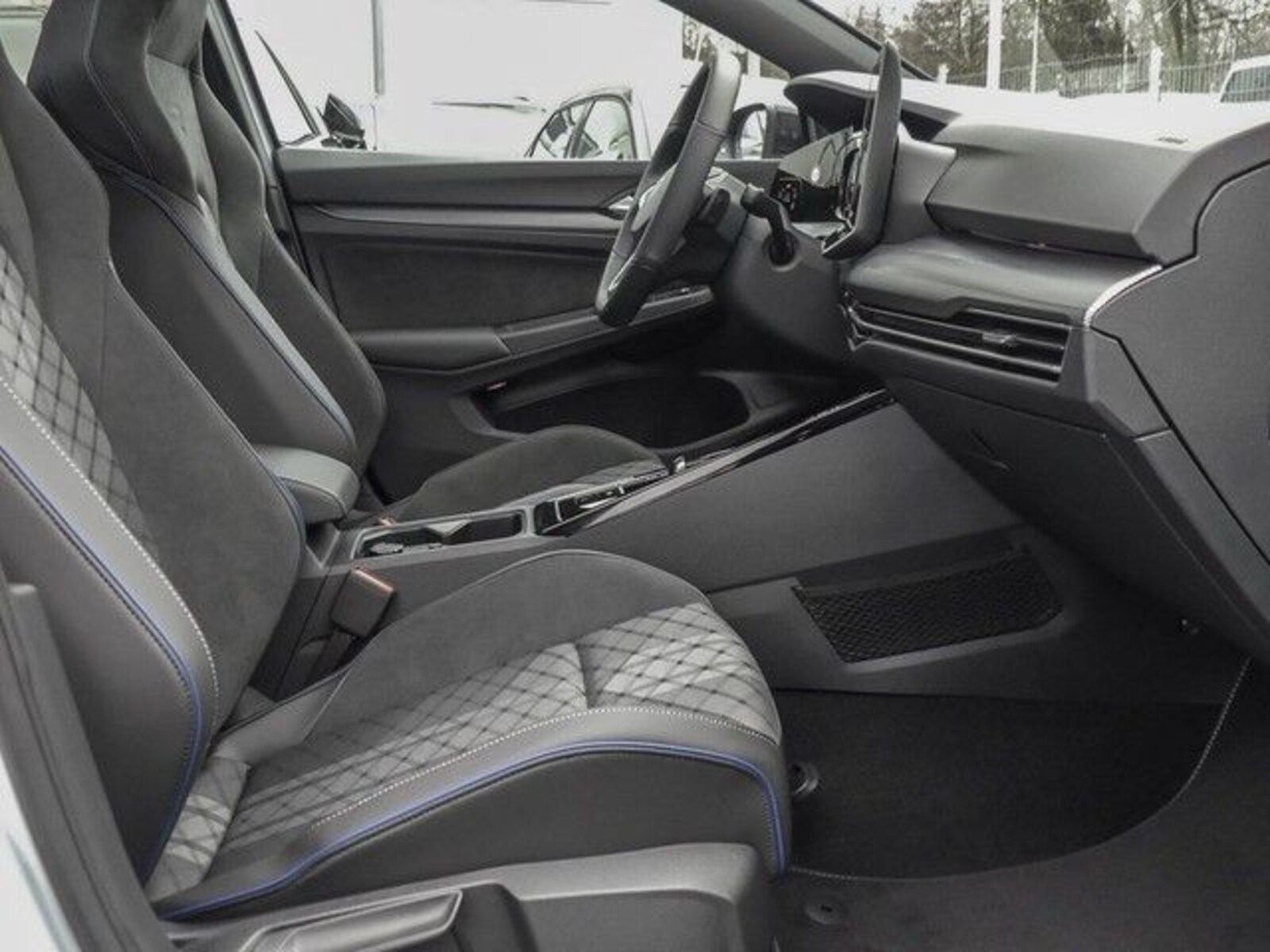 Volkswagen Golf Variant – Bild 13