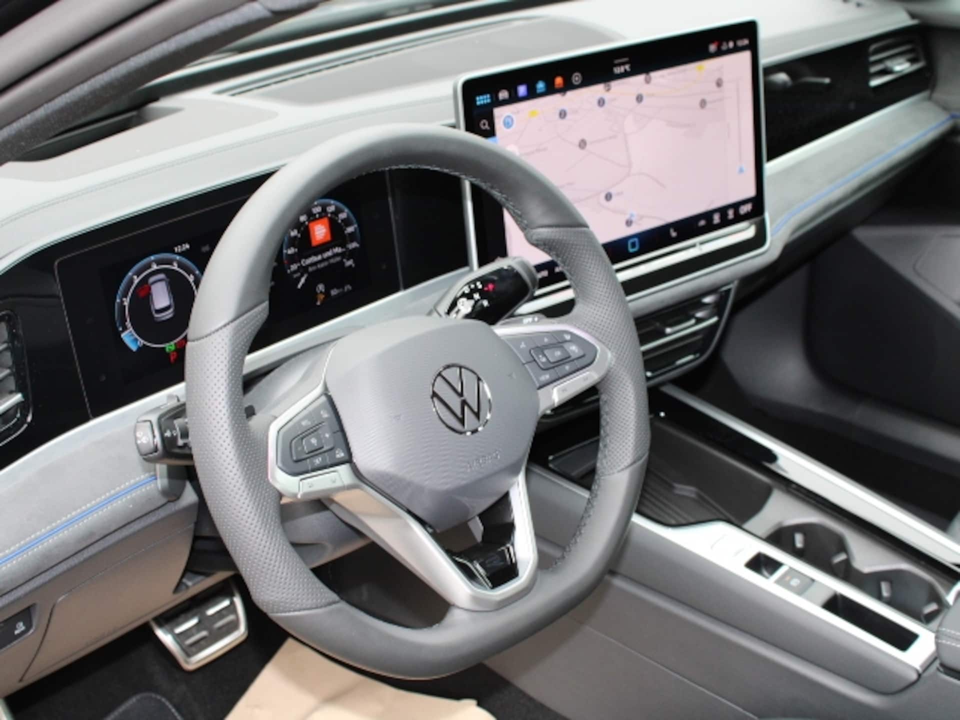 Volkswagen Passat R-Line