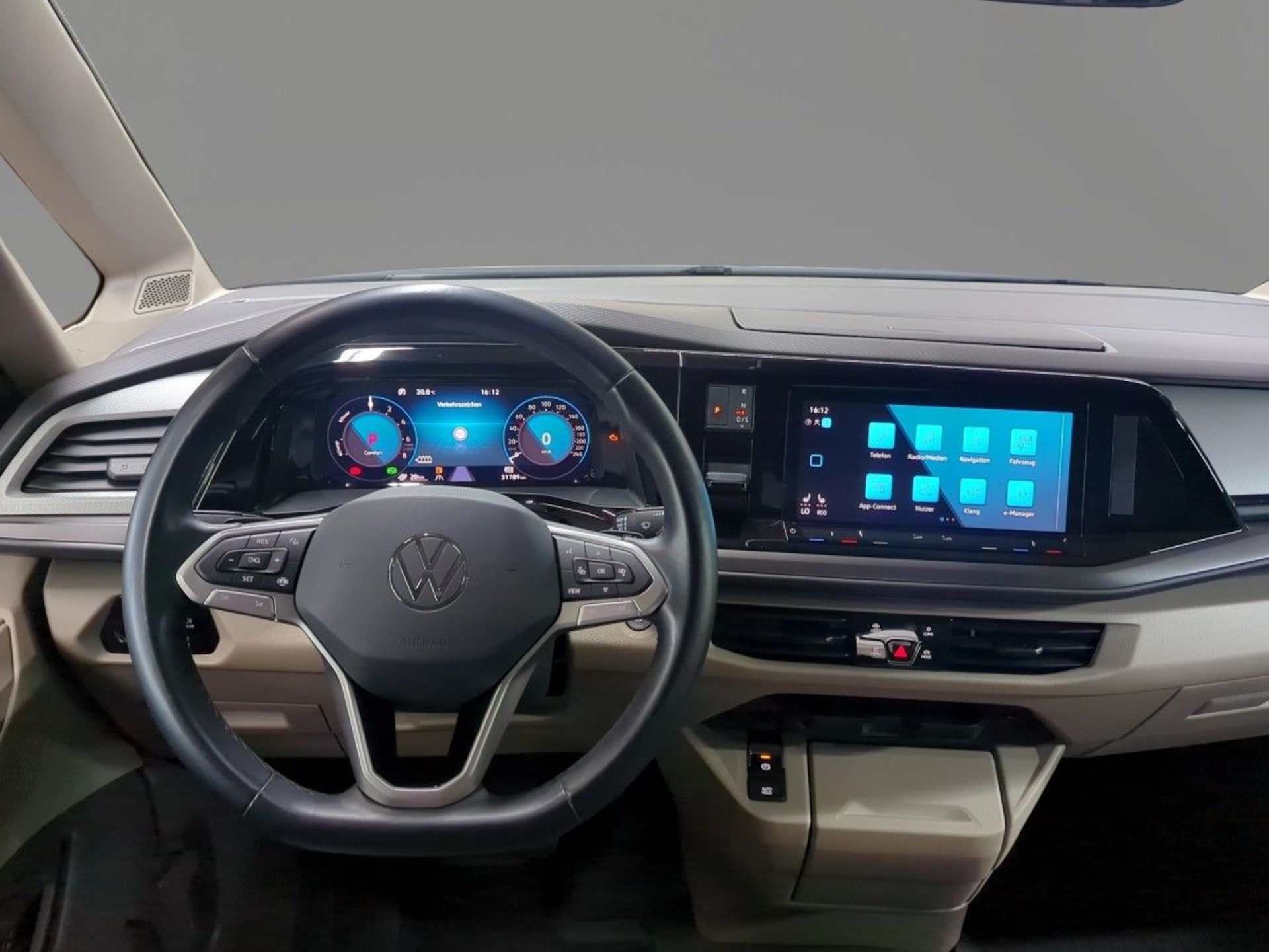 Volkswagen Multivan Langversion Basis-Modell