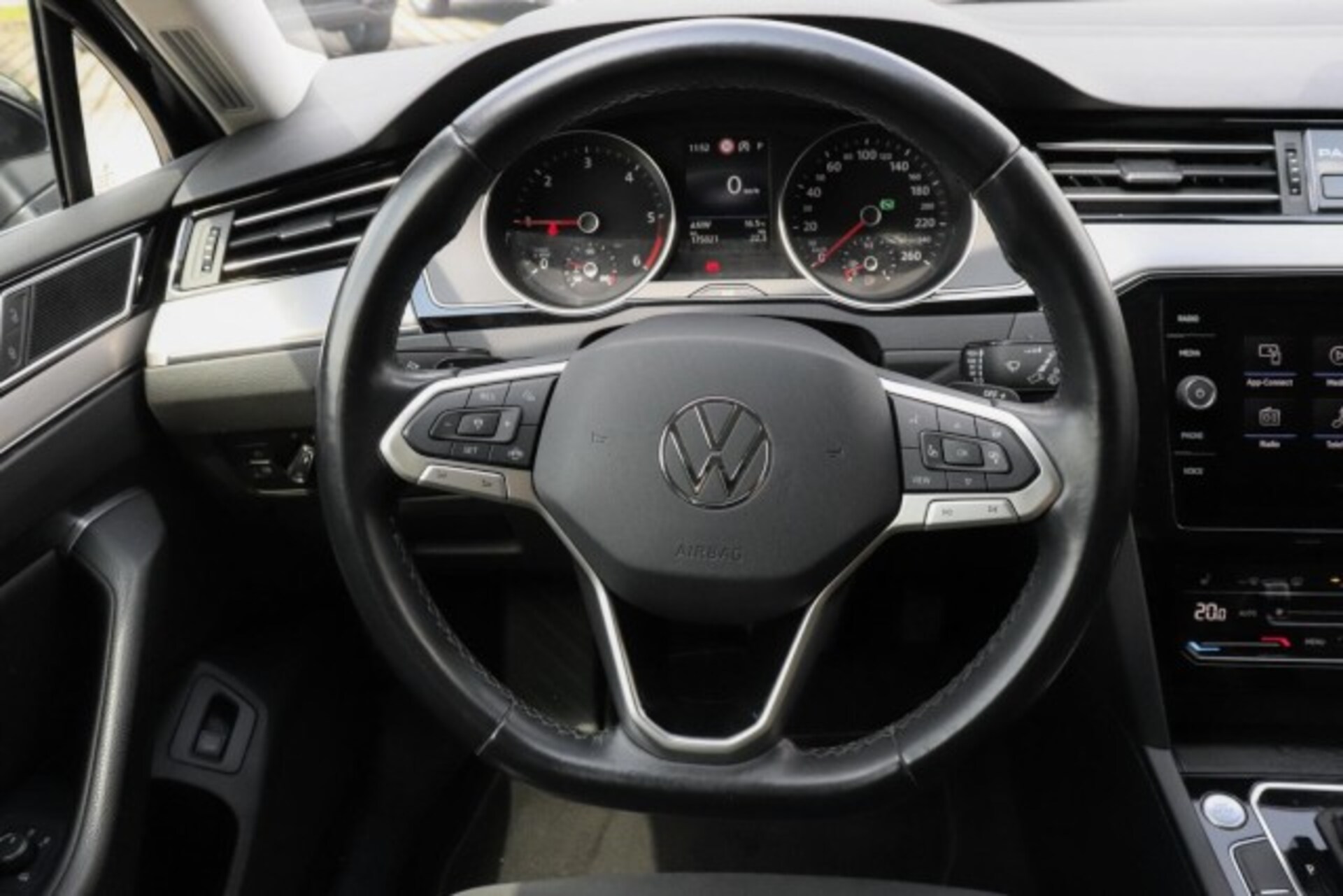 Volkswagen Passat Variant Elegance