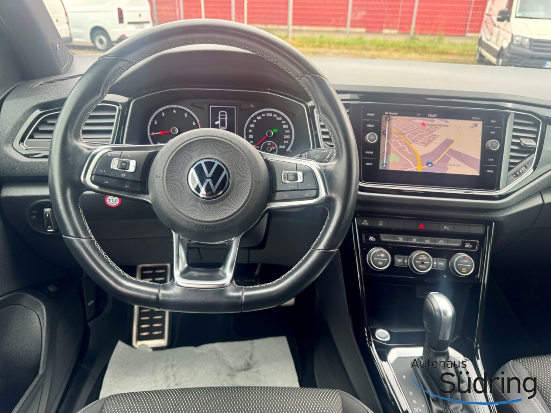 Volkswagen T-Roc Sport