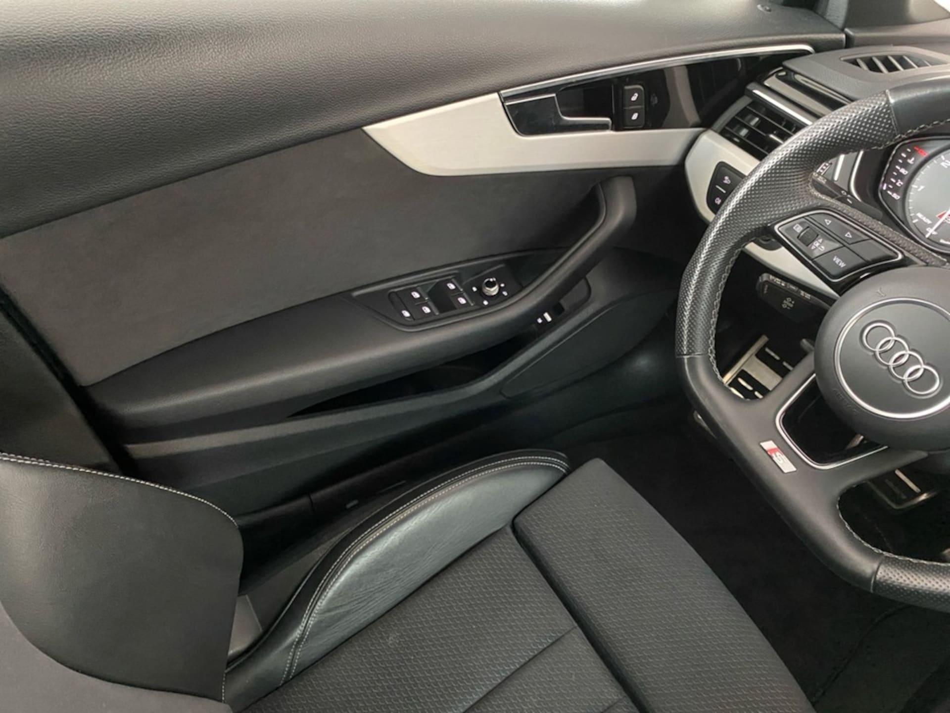 Audi S4 Avant
