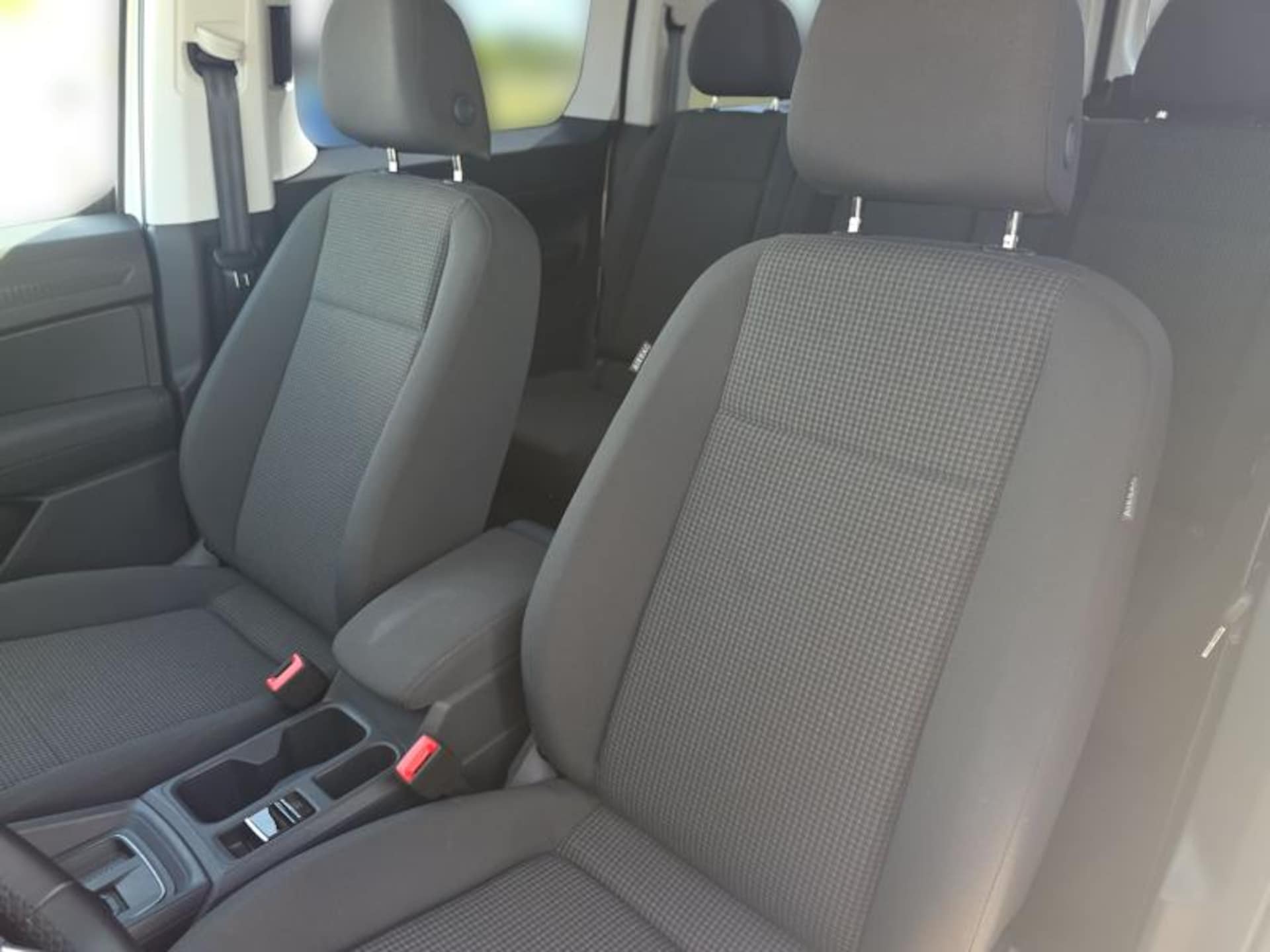 Volkswagen Caddy Maxi Model bazowy