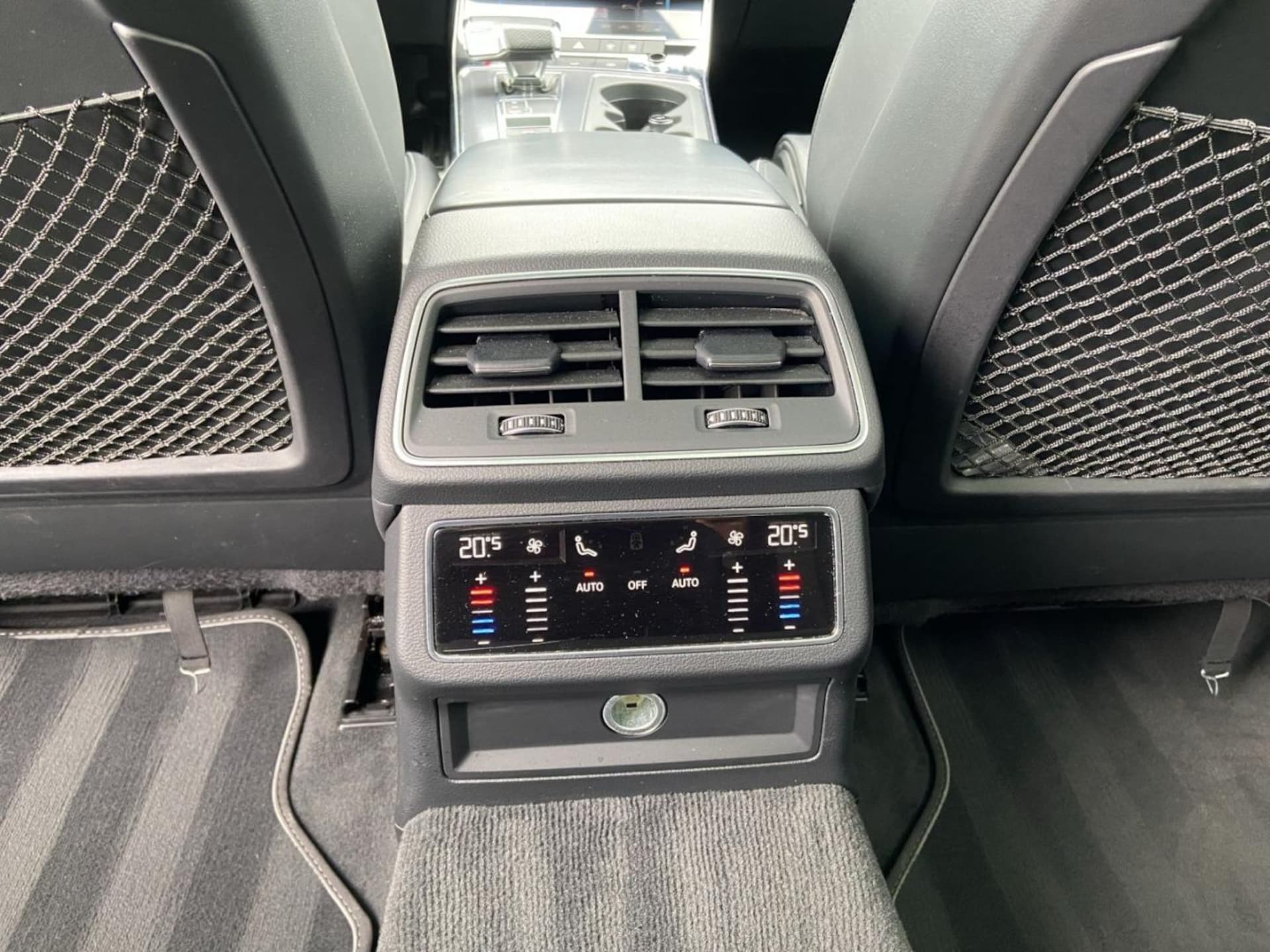 Audi S6 Avant
