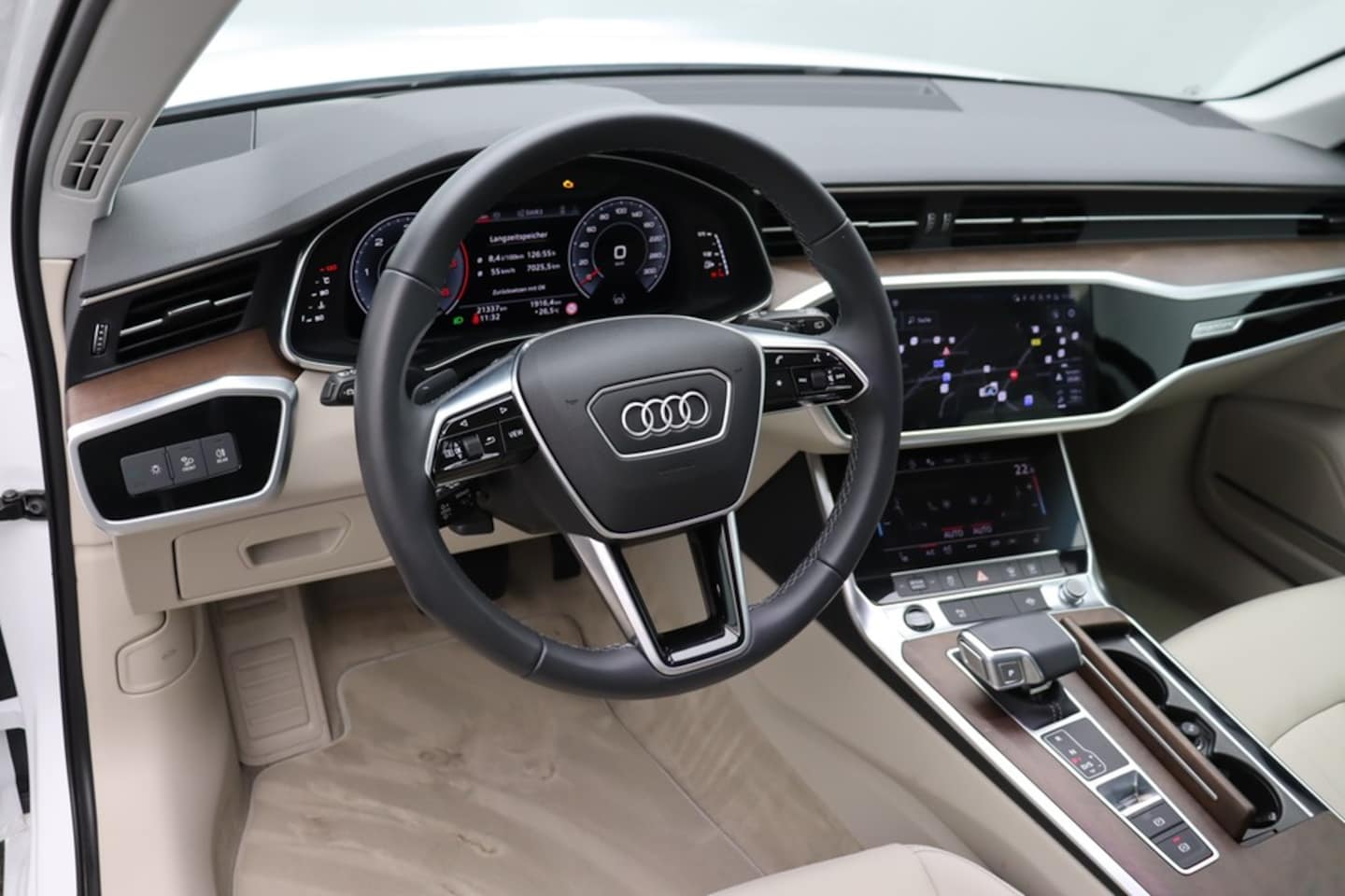 Bild über Audi A6 Avant 50 TDI quattro tiptronic - für weitere Informationen kontaktieren Sie den Audi Partner