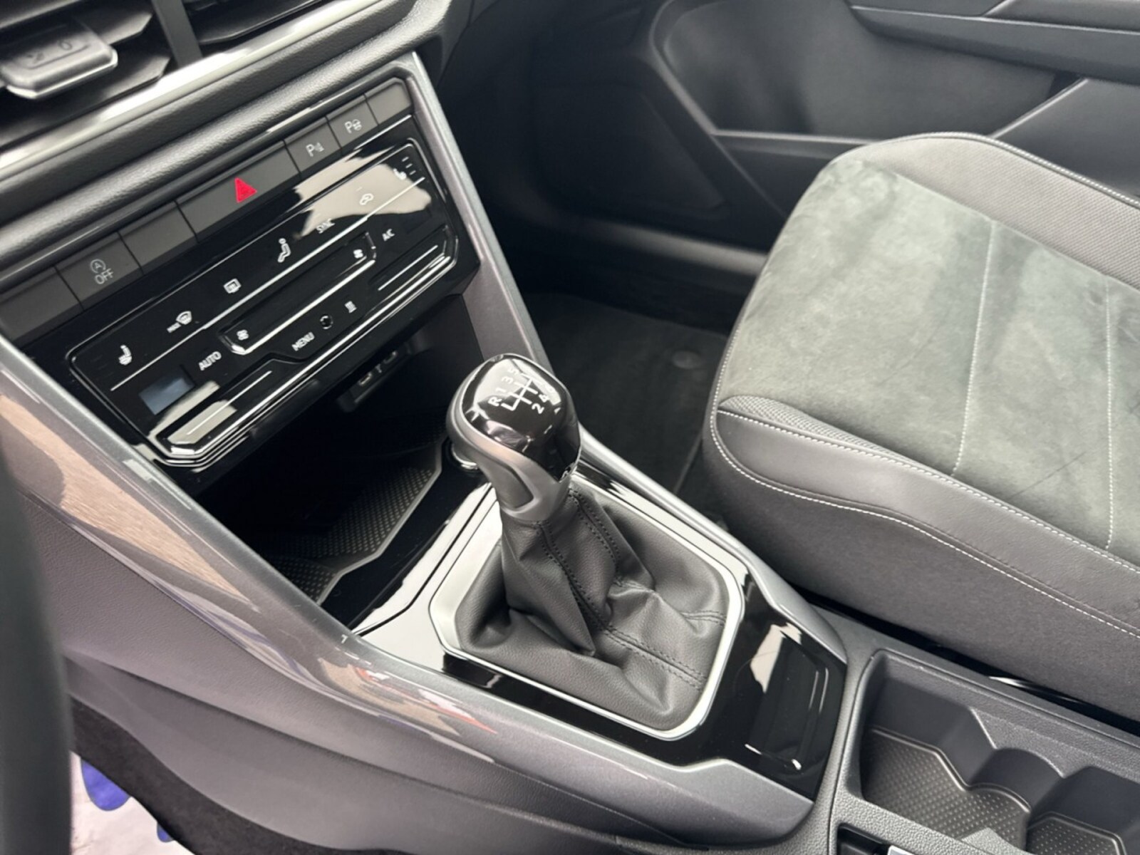 Volkswagen T-Roc – Bild 15