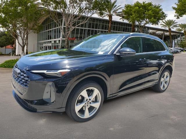 2025 Audi New Q5 Premium Plus's photo