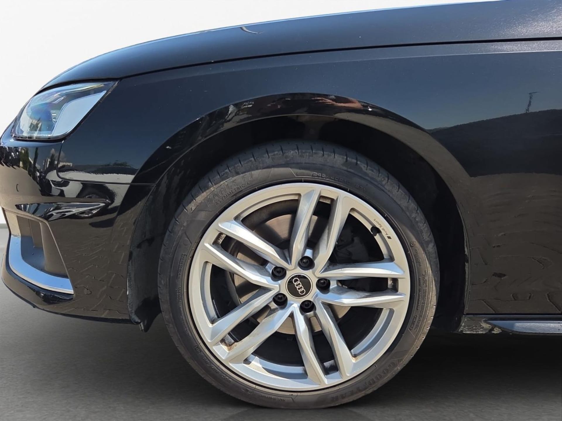 Audi A4 Avant Advanced
