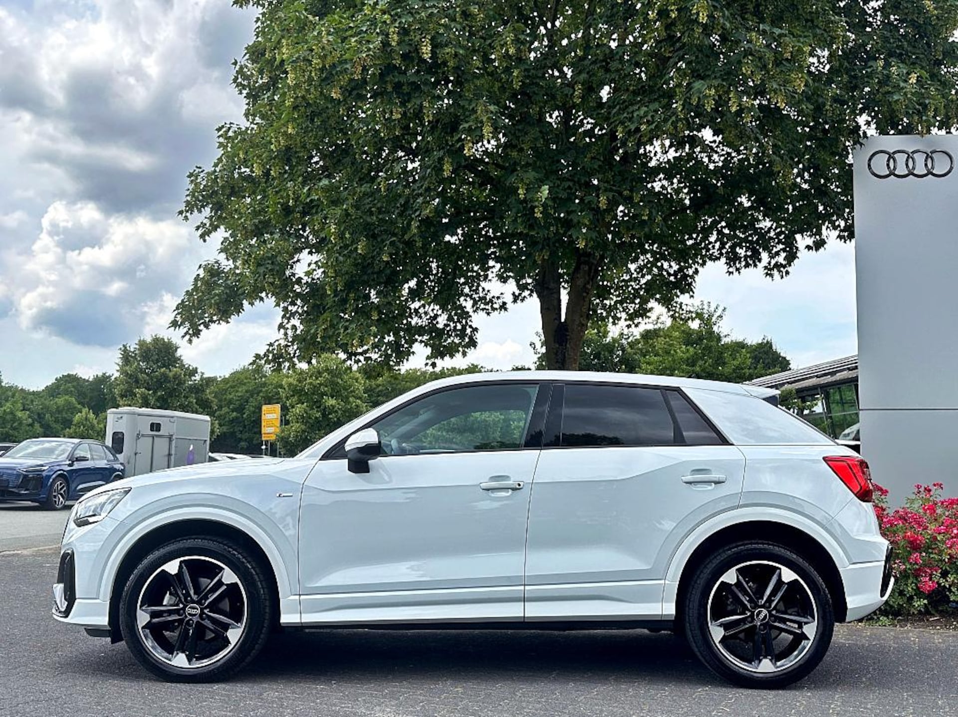 Audi Q2 S line