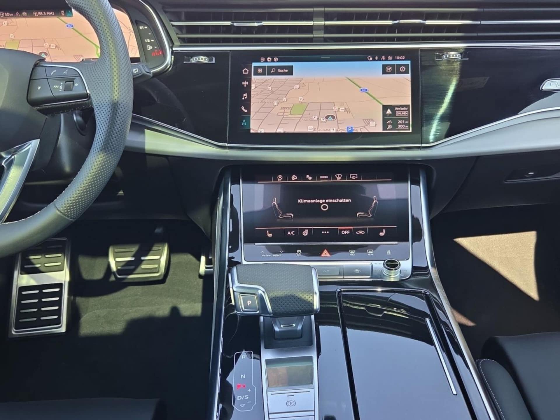 Audi SQ8 SUV