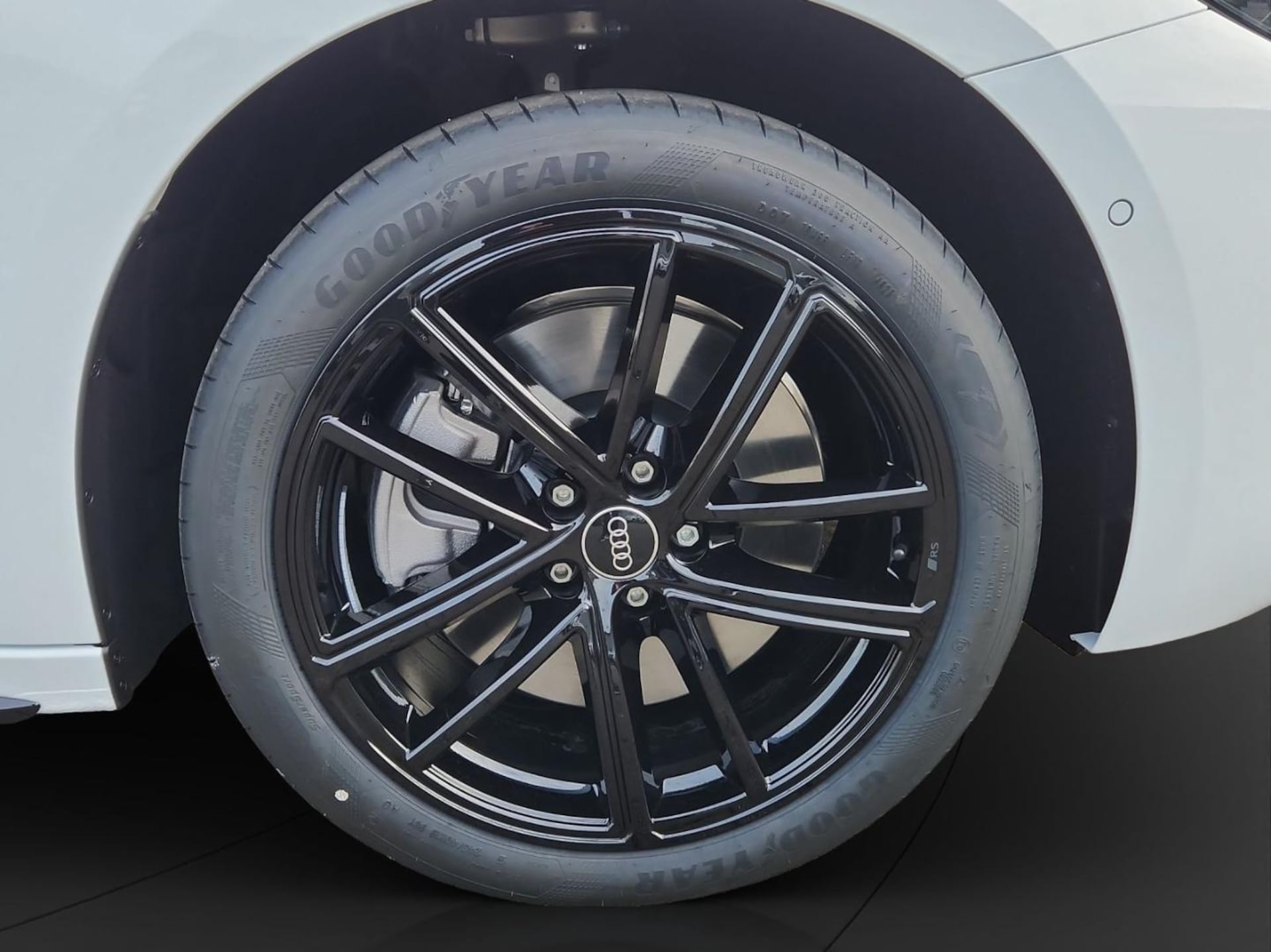 Audi A5 Avant e-hybrid