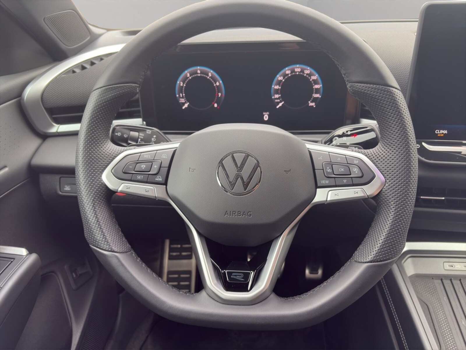 Volkswagen T-Roc – Bild 12