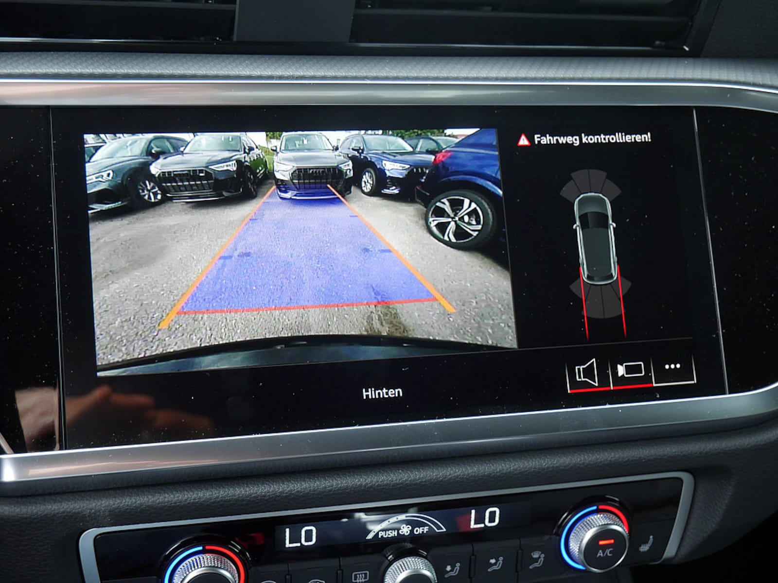 Audi Q3 – Bild 15