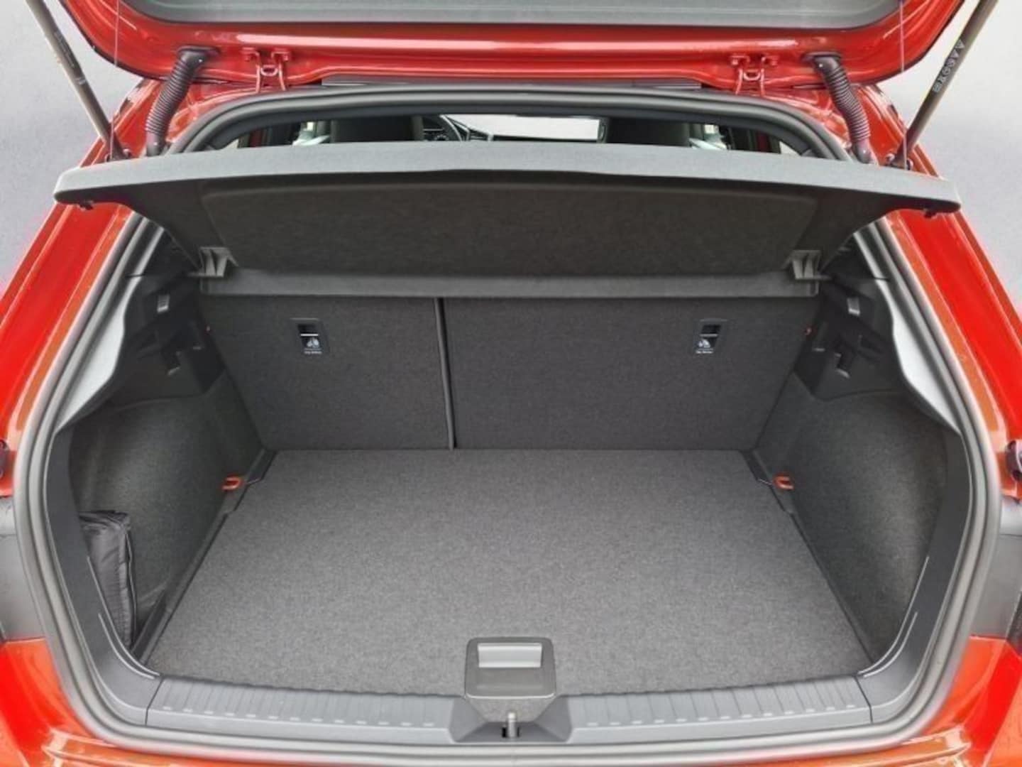 Bild über Audi A1 Sportback S line 35 TFSI S tronic - für weitere Informationen kontaktieren Sie den Audi Partner