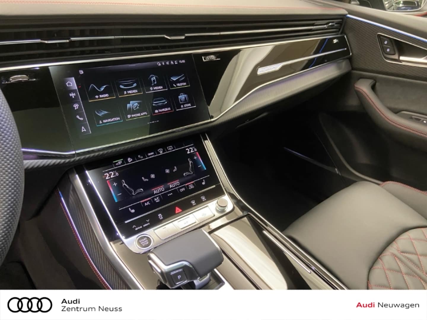Bild über Audi Q8 SUV TFSI e S line business TFSI e quattro 290 kW tiptronic - für weitere Informationen kontaktieren Sie den Audi Partner