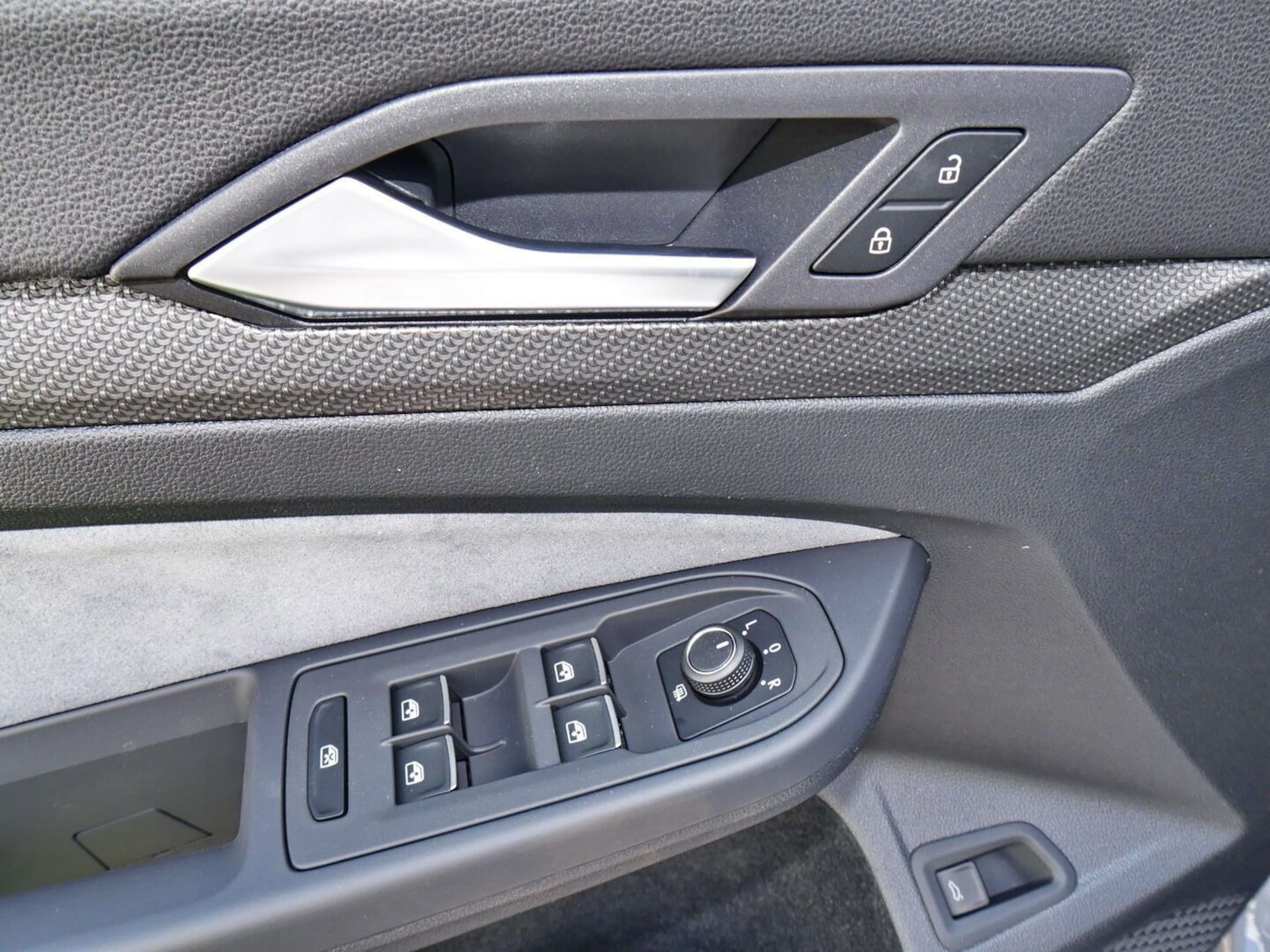 Volkswagen Golf Variant R-Line