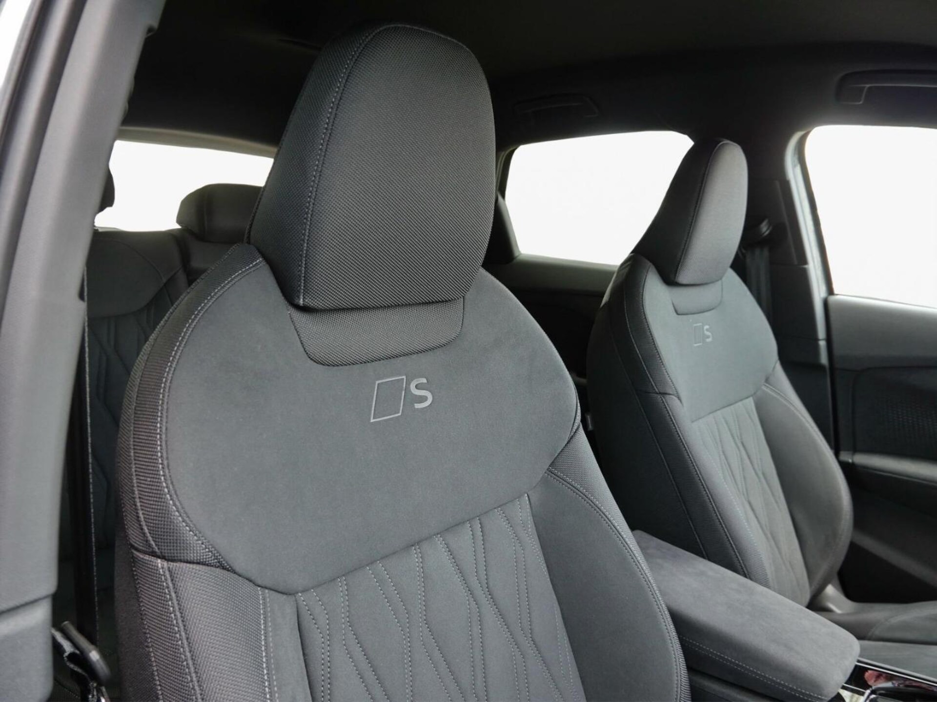 Audi Q3 SUV e-hybrid