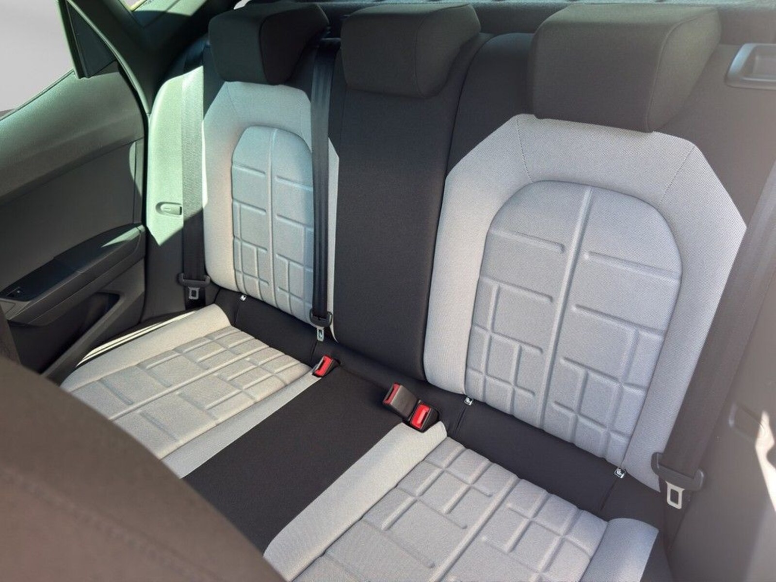 SEAT Arona – Bild 14
