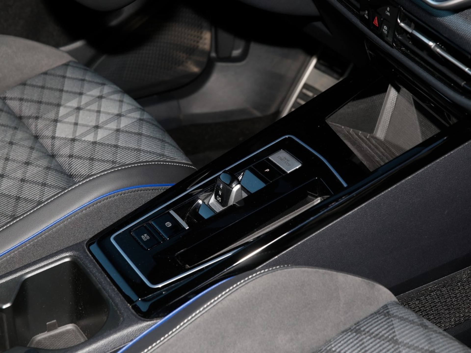 Volkswagen Golf Variant R-Line