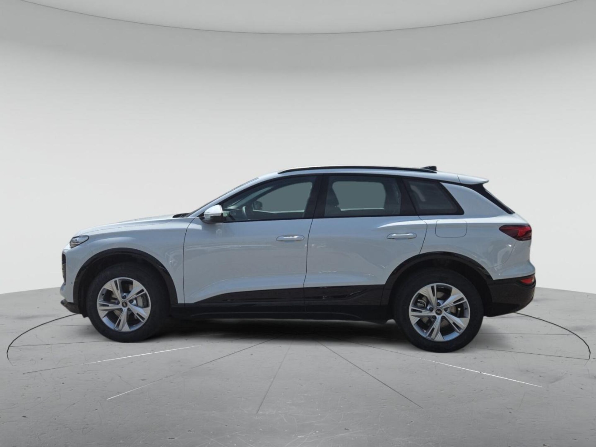 Audi Q6 SUV e-tron