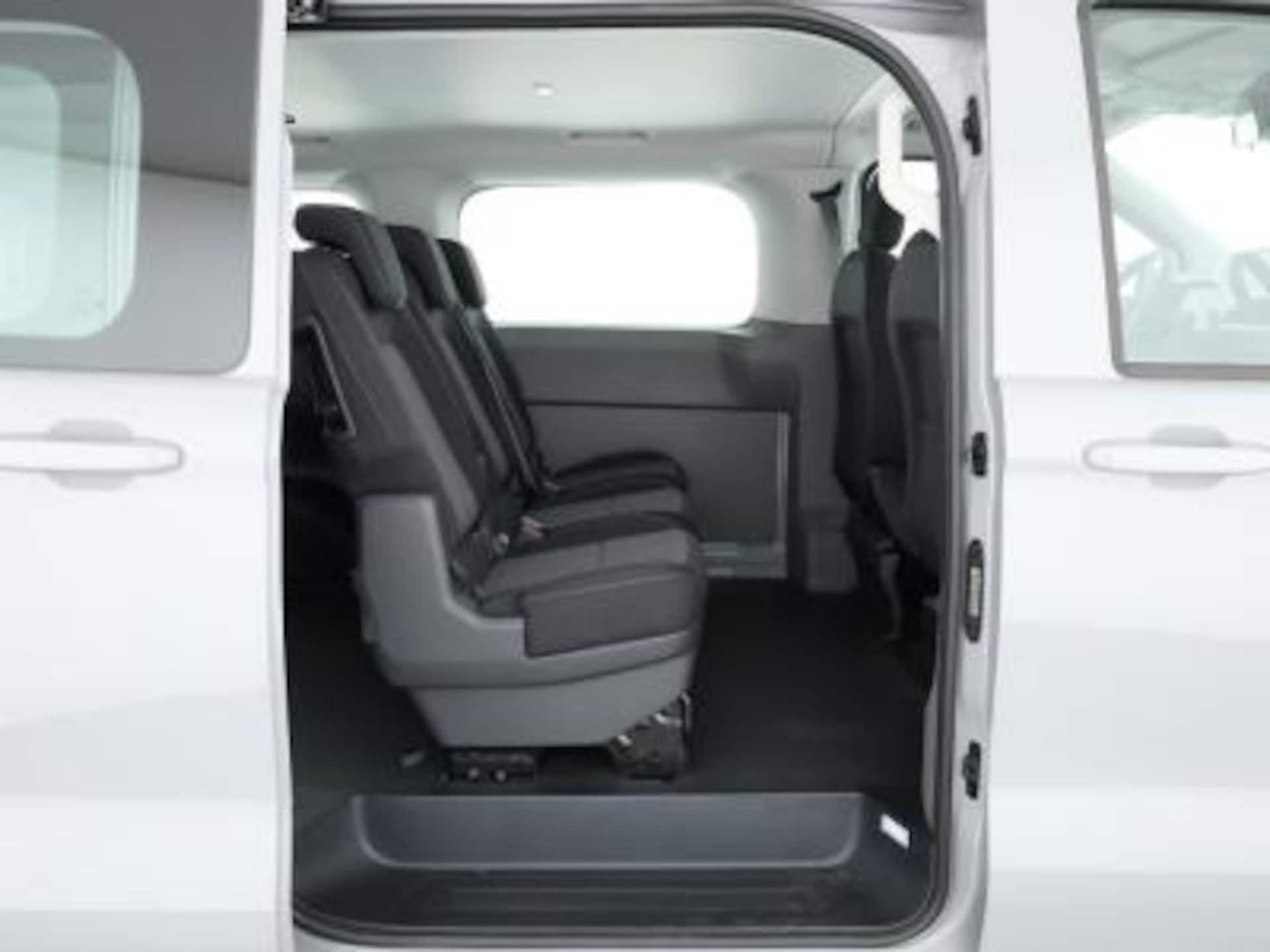 Volkswagen Transporter Kombi kurzer Radstand