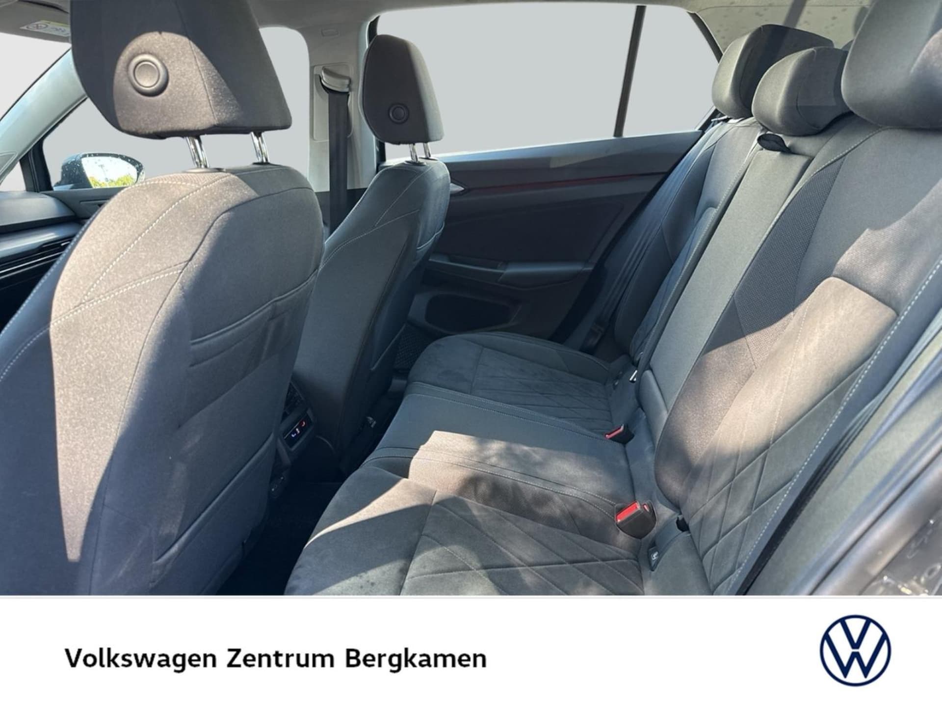 Volkswagen Golf Style