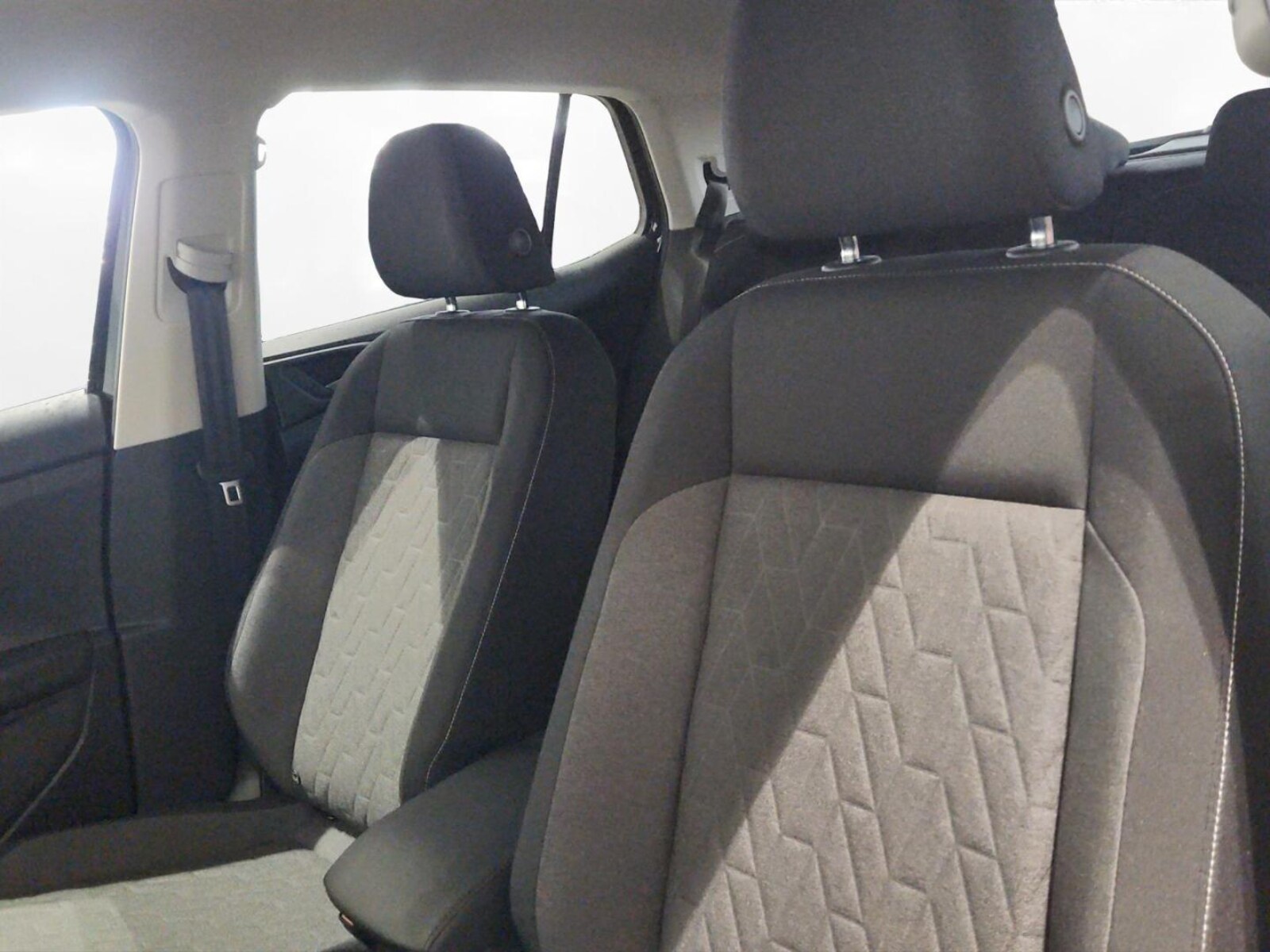 Volkswagen T-Cross – Bild 15
