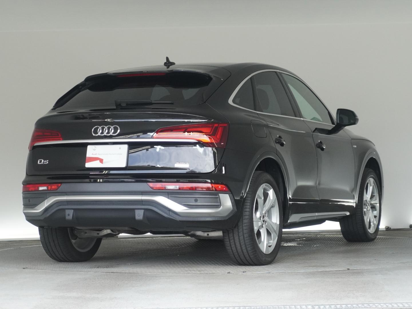 Image about Audi Q5 Sportback 40 TDI quattro S line