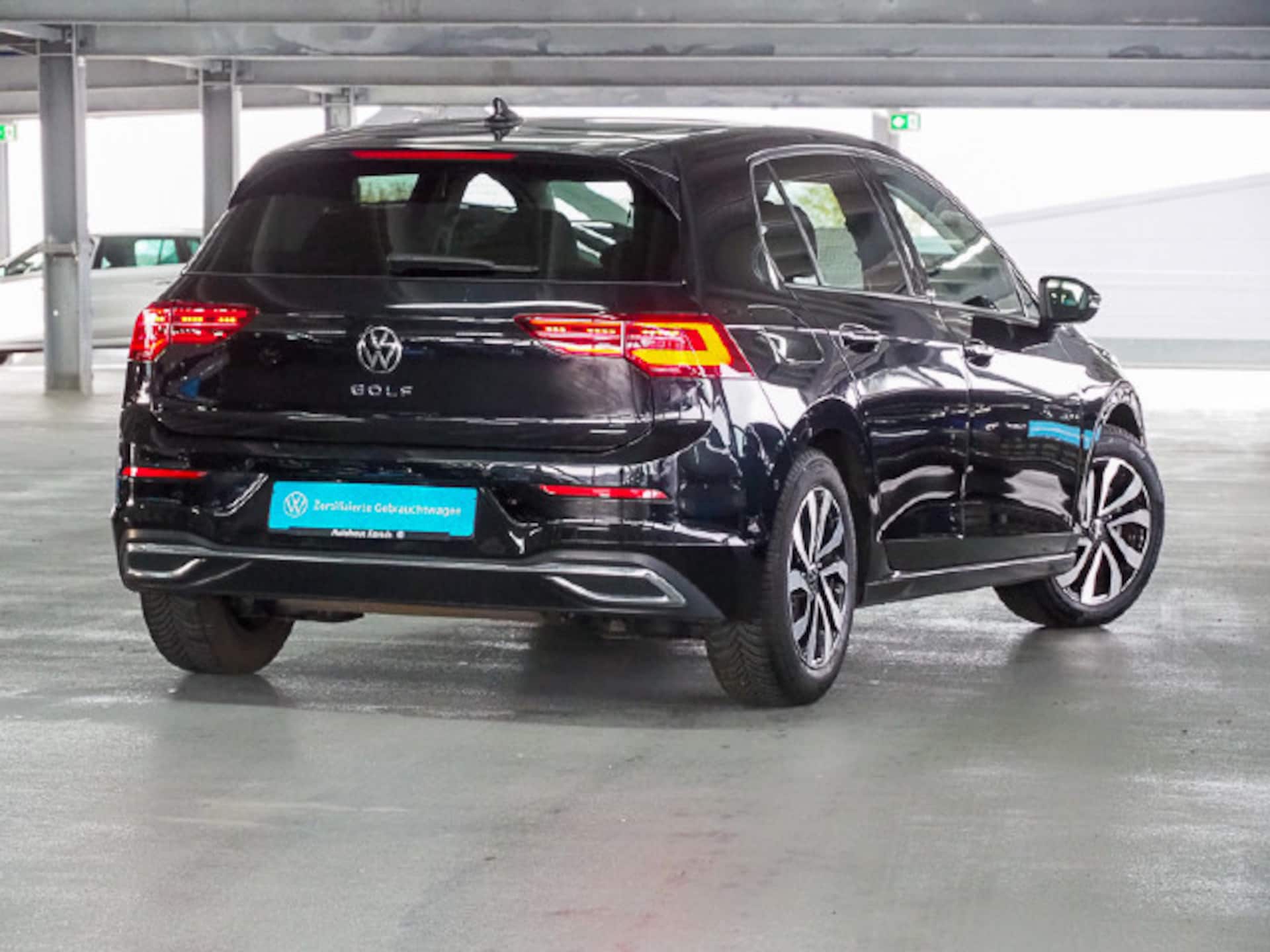 Volkswagen Golf Active