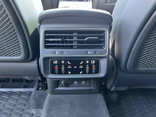 2023 Audi SQ8 Premium Plus - Photo 12
