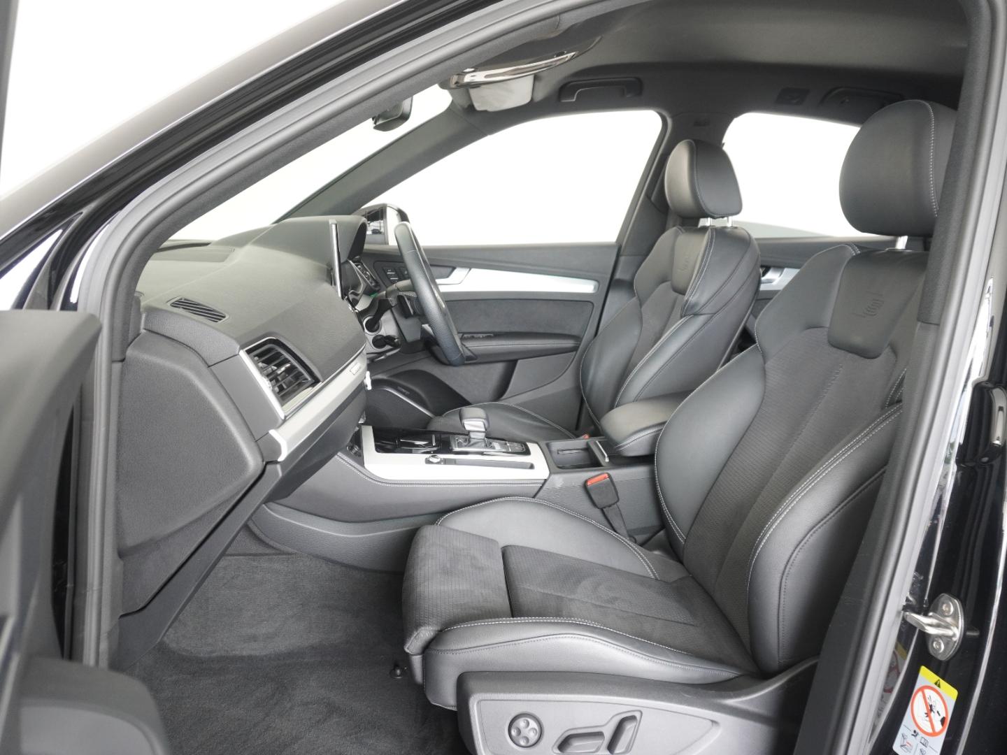 Image about Audi Q5 Sportback 40 TDI quattro S line