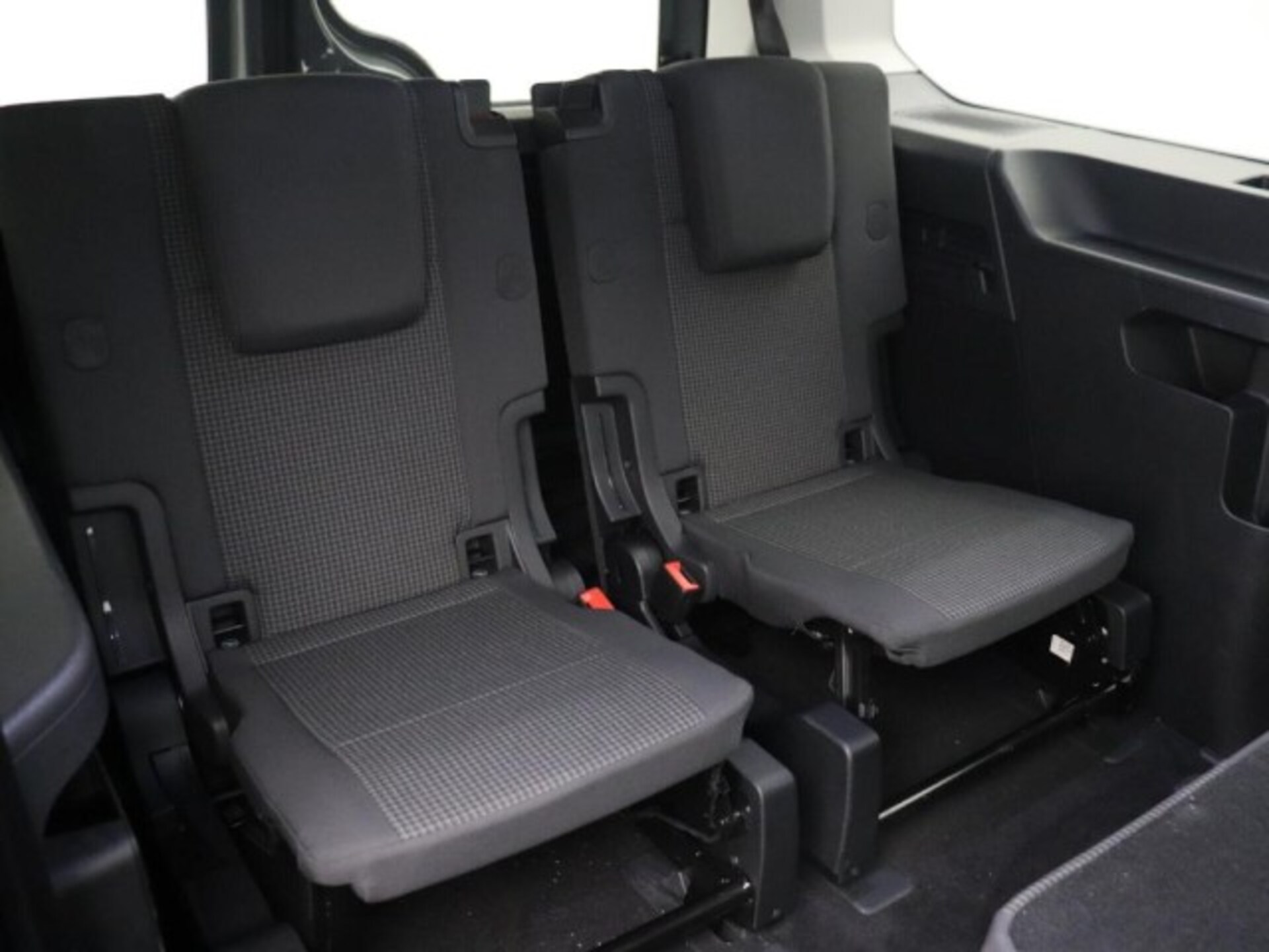 Volkswagen Caddy Maxi Basis-Modell