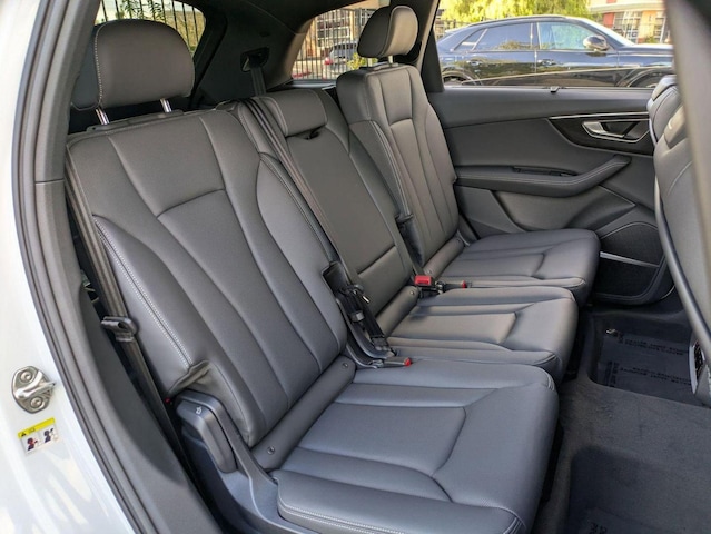 2026 Audi Q7 Premium Plus - Photo 11