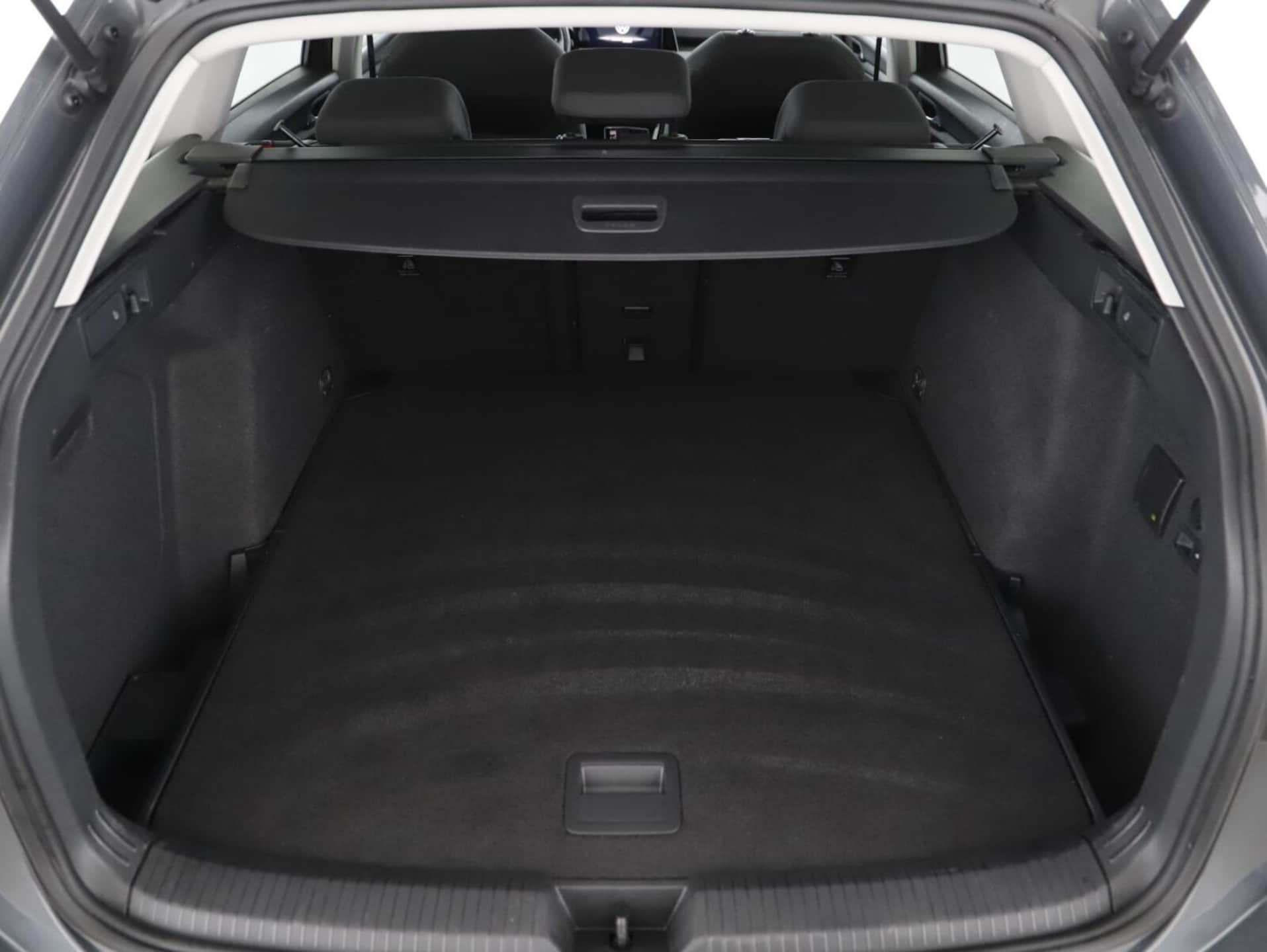 Volkswagen Golf Variant Style